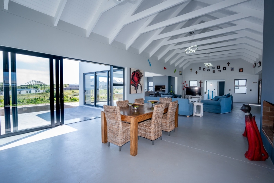3 Bedroom Property for Sale in Olifantskop Western Cape